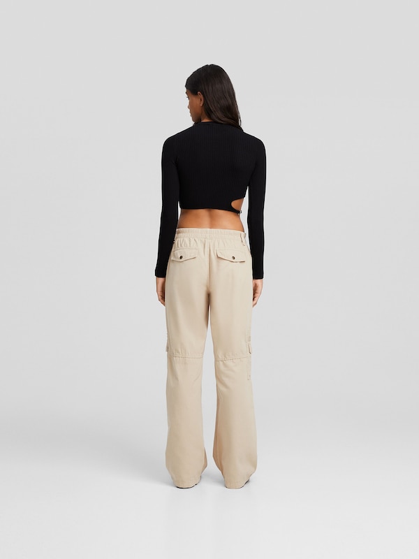 Bershka Loosefit Pantaloni Cargo In Sabbia