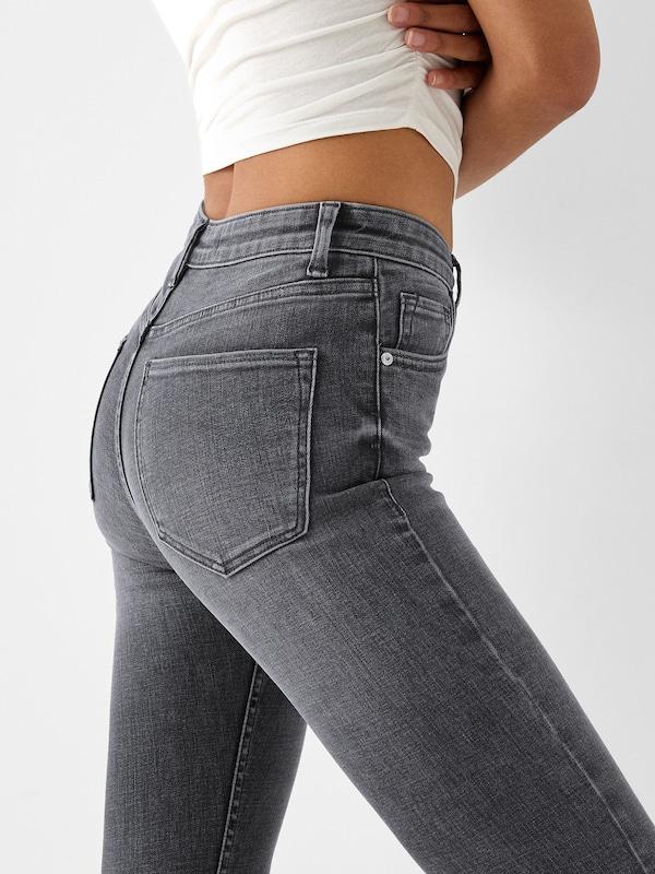 Bershka Skinny Jeans In Grigio