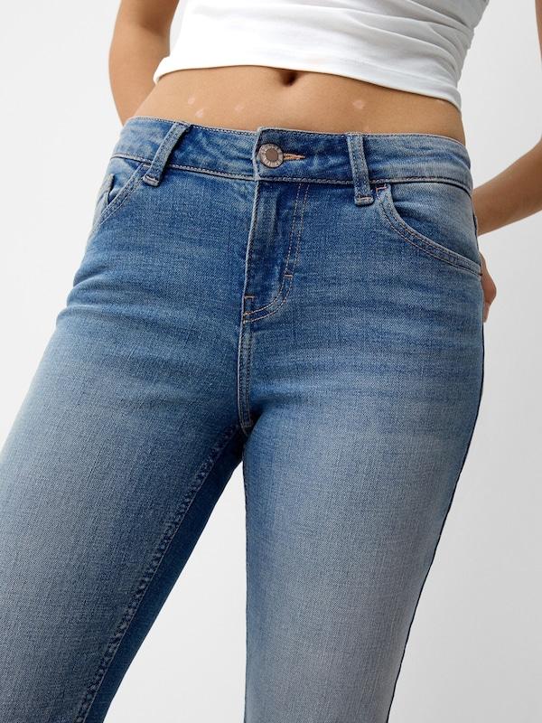 Bershka Slimfit Jeans In Blu Denim