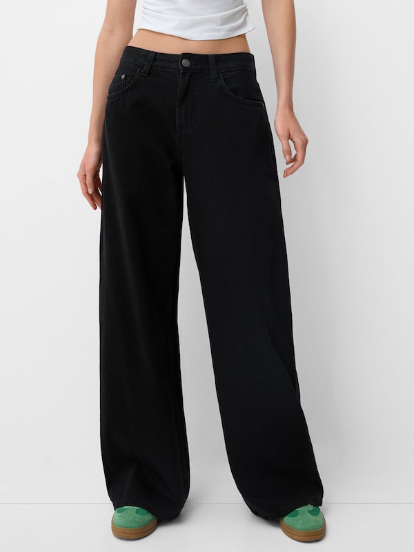 Bershka Wide Leg Jeans In Nero Denim