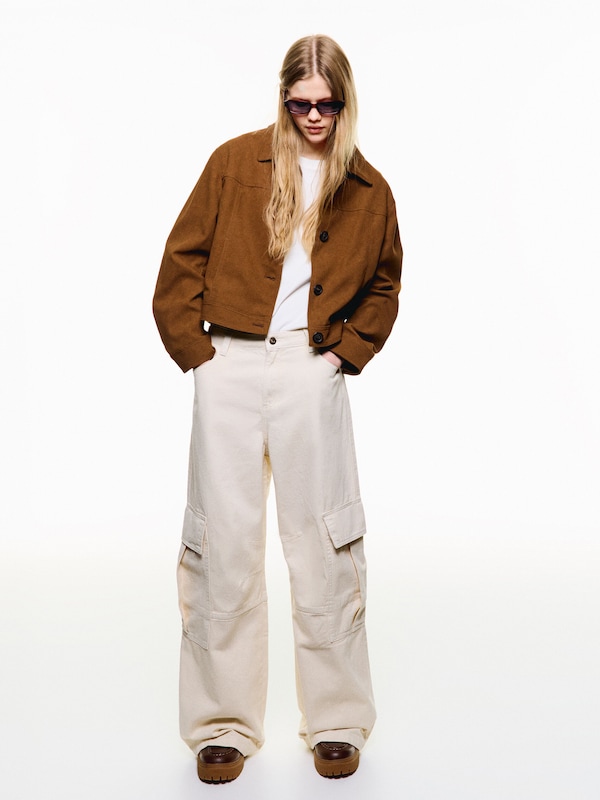 Bershka Wide Leg Pantaloni Cargo In Écru