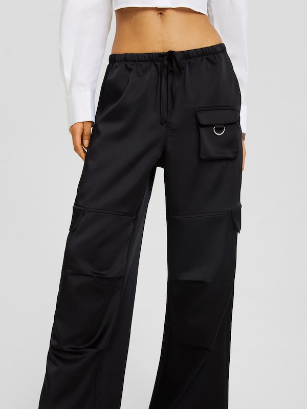 Bershka Wide Leg Pantaloni Cargo In Nero
