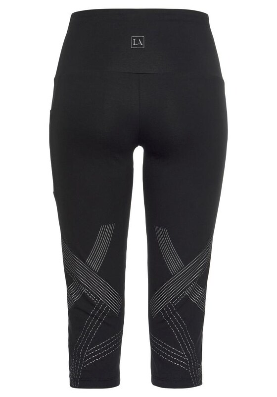 LASCANA ACTIVE Skinny Pantaloni Sportivi In Nero