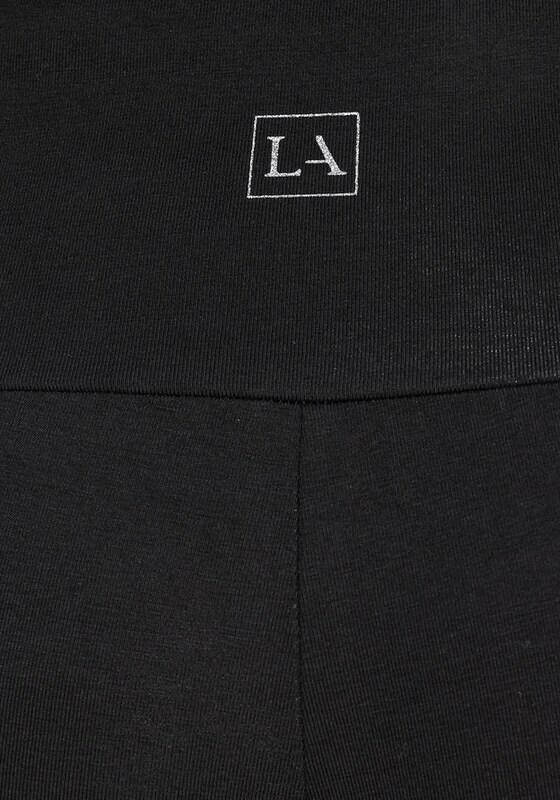 LASCANA ACTIVE Skinny Pantaloni Sportivi In Nero