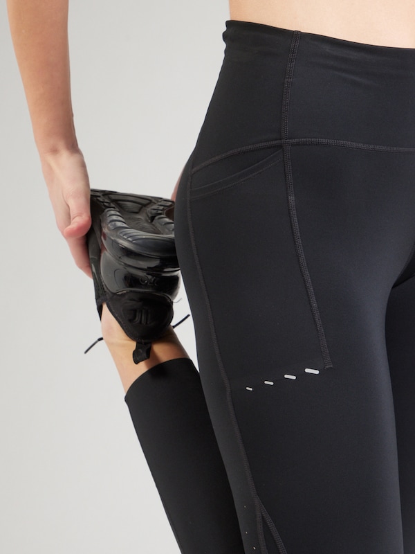 NIKE Skinny Pantaloni Sportivi In Nero