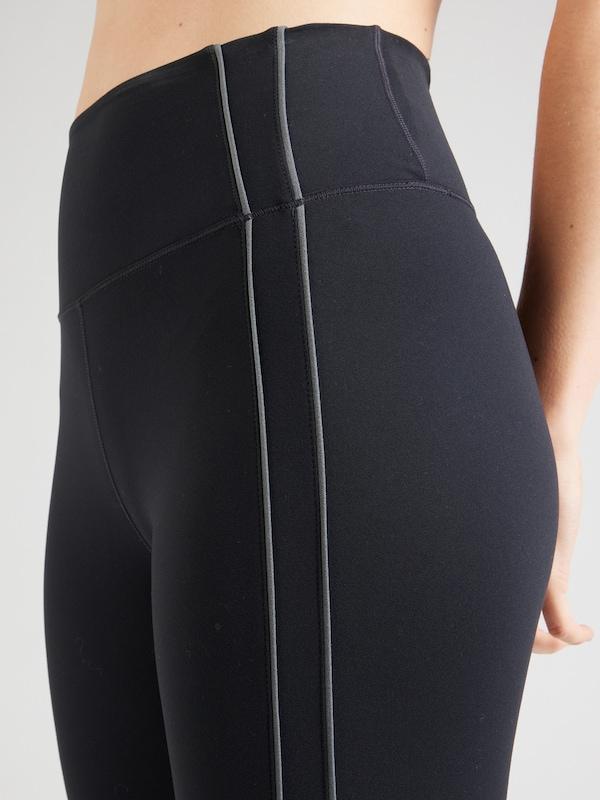 NIKE Skinny Pantaloni Sportivi 'One' In Nero