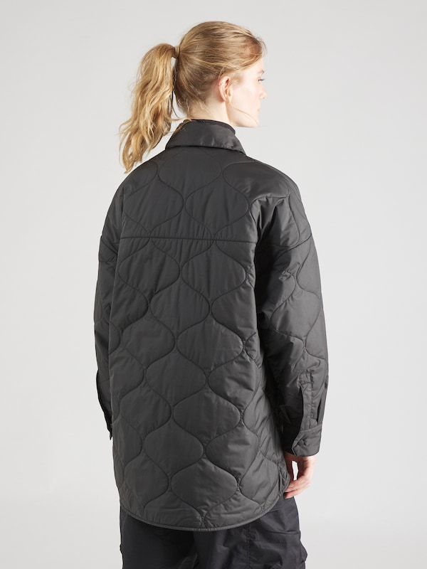 Nike Sportswear Giacca Di Mezza Stagione 'ESSNTL' In Nero