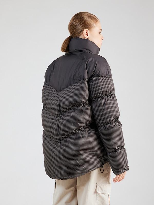 Nike Sportswear Giacca Di Mezza Stagione In Nero