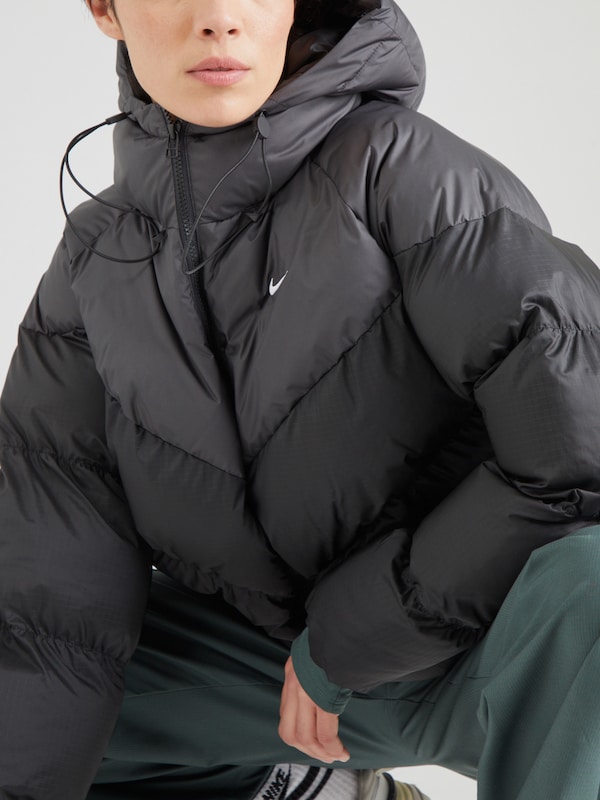 Nike Sportswear Giacca Di Mezza Stagione In Nero