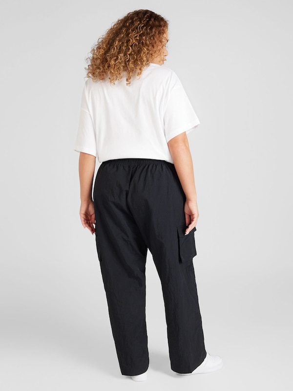Nike Sportswear Loosefit Pantaloni Cargo 'Essential' In Nero