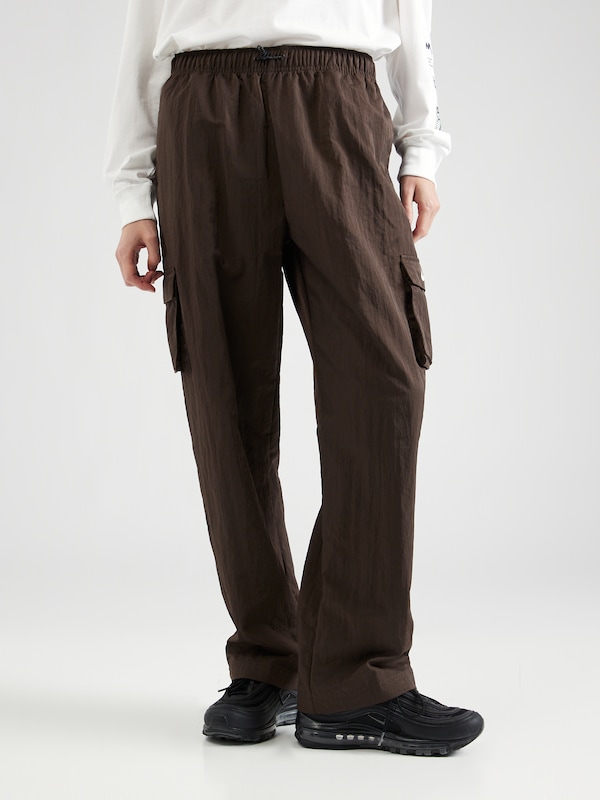 Nike Sportswear Loosefit Pantaloni Cargo In Cioccolato