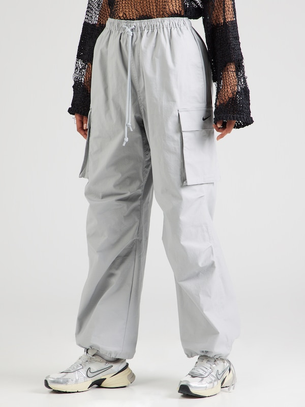 Nike Sportswear Loosefit Pantaloni Cargo In Grigio Chiaro