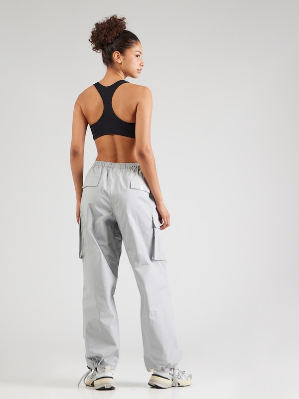 Nike Sportswear Loosefit Pantaloni Cargo In Grigio Chiaro