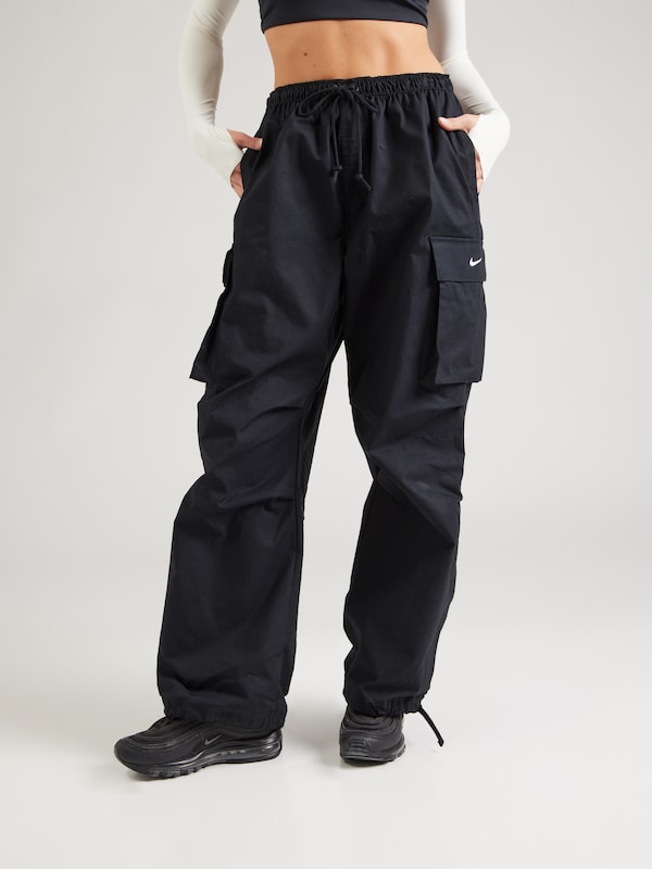 Nike Sportswear Loosefit Pantaloni Cargo In Nero