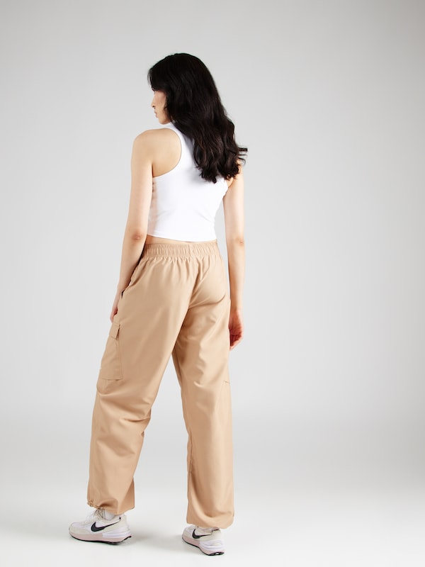 Nike Sportswear Regular Pantaloni Cargo In Marrone Chiaro