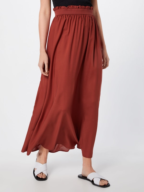 ONLY Gonna 'Venedig' In Rosso Carminio