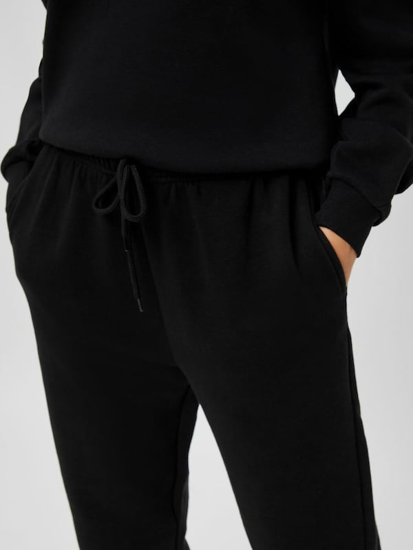PIECES Tapered Pantaloni 'Chilli' In Nero