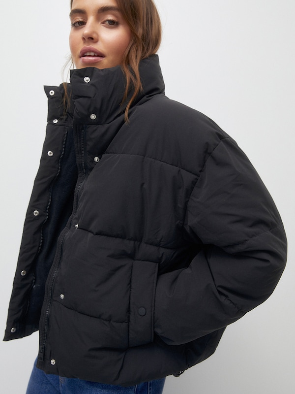 Pull&Bear Giacca Di Mezza Stagione In Nero