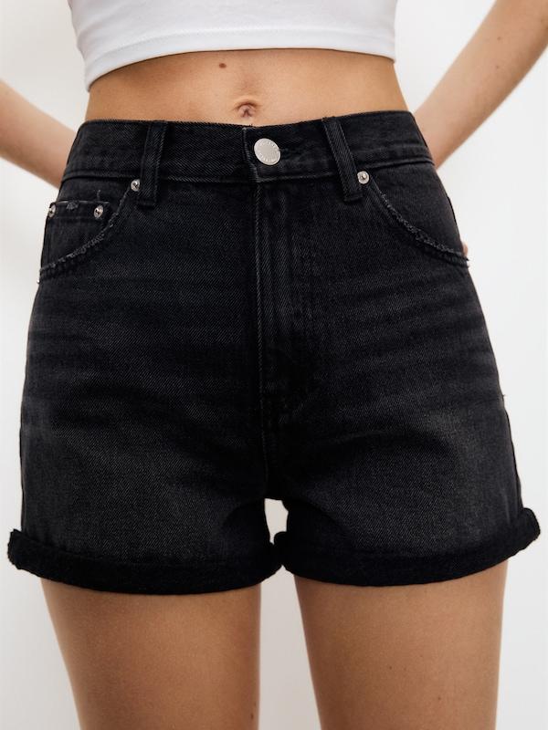 Pull&Bear Regular Jeans In Nero Denim