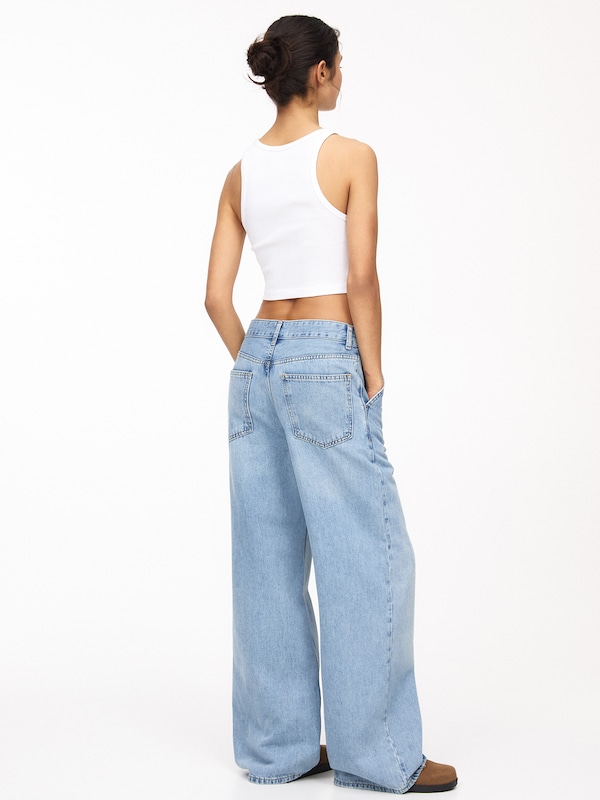 Pull&Bear Wide Leg Jeans Con Pieghe In Blu Chiaro