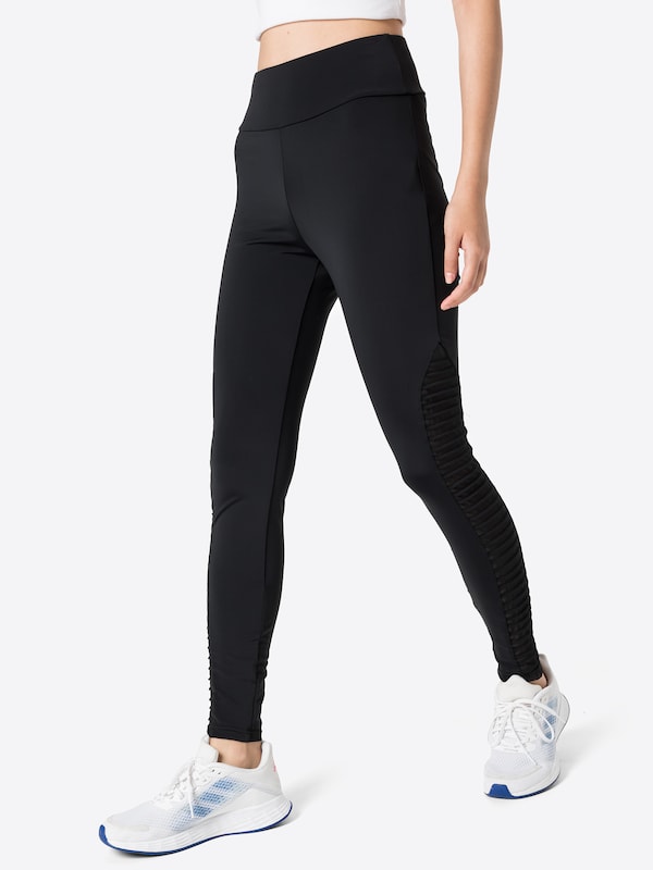 Urban Classics Skinny Leggings In Nero