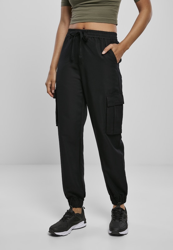 Urban Classics Tapered Pantaloni Cargo In Nero