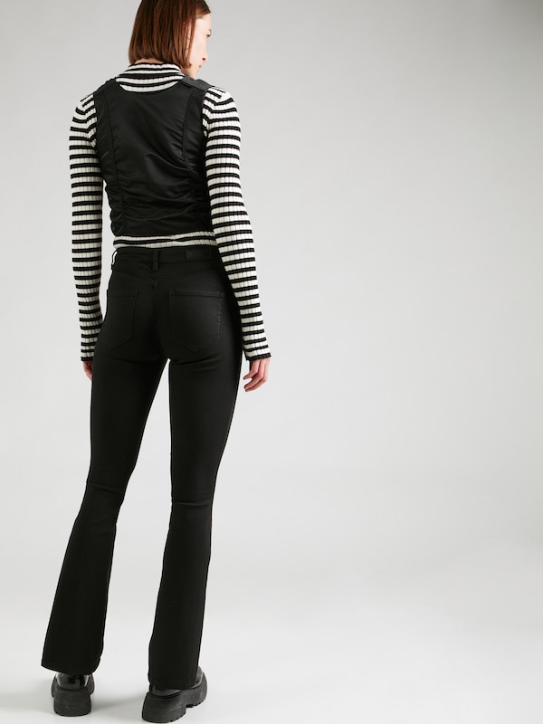 VERO MODA Flared Jeans 'VMFlash' In Nero Denim
