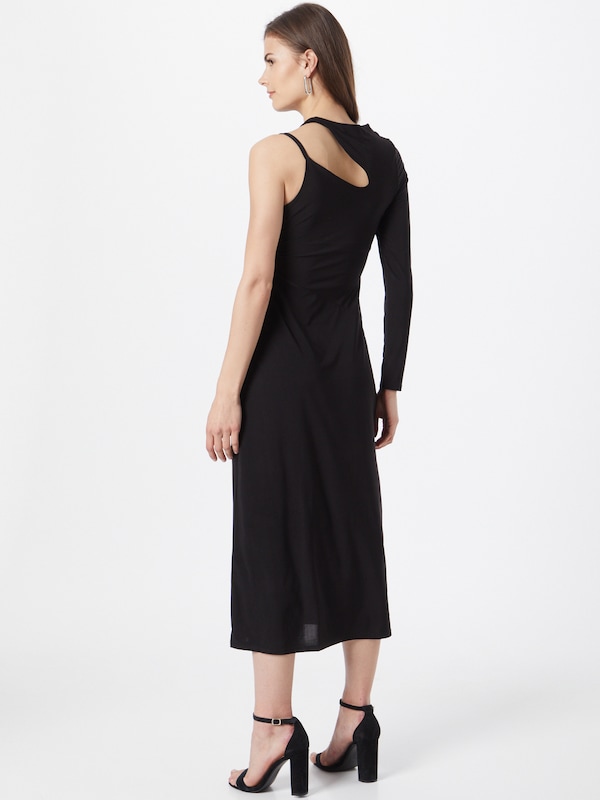 Warehouse Abito In Nero