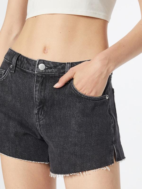 WEEKDAY Regular Jeans 'Swift' In Nero Denim
