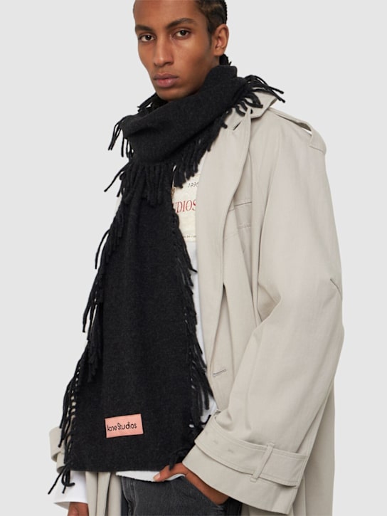 LuisaViaRoma Acne StudiosSciarpa Canada Cancan Con Frange