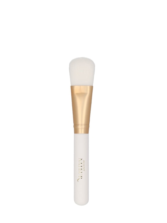 LuisaViaRoma Agent NateurPennello applicazione makeup