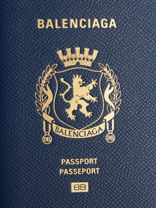 LuisaViaRoma BalenciagaPorta Passaporto In Pelle Con Logo
