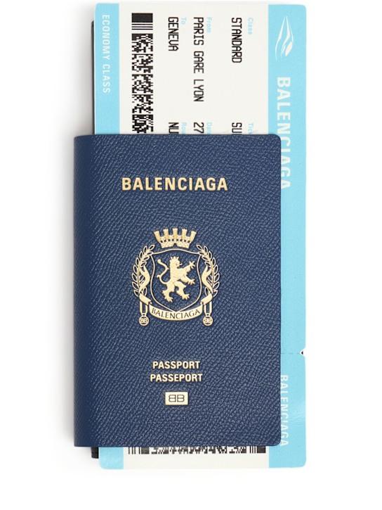 LuisaViaRoma BalenciagaPorta passaporto in pelle con logo