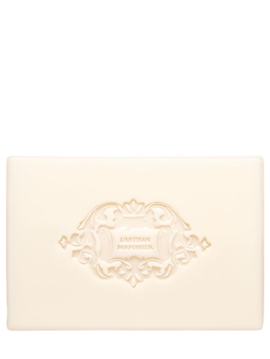 LuisaViaRoma L'artisan Parfumeur150g Mûre et Musc soap bar