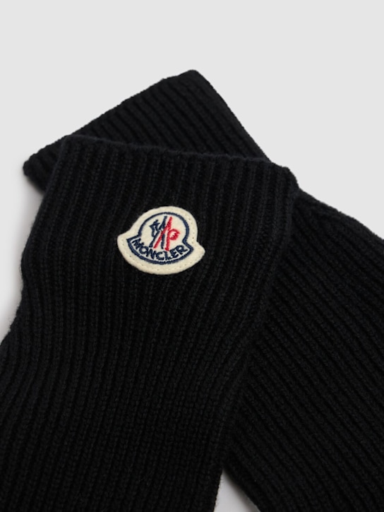 LuisaViaRoma MonclerLogo Virgin Wool Tricot Gloves