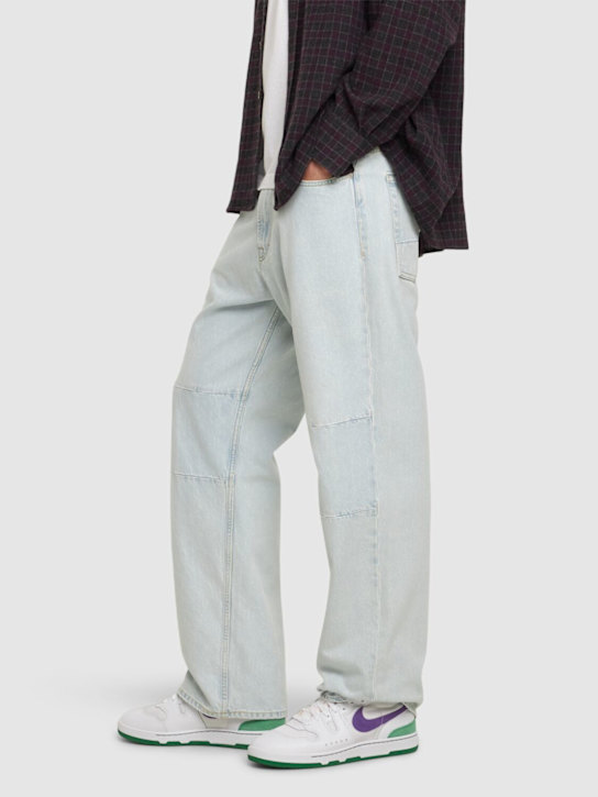 LuisaViaRoma NikeSneakers Attack