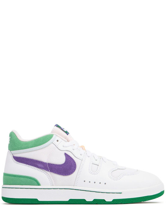 LuisaViaRoma NikeSneakers Attack