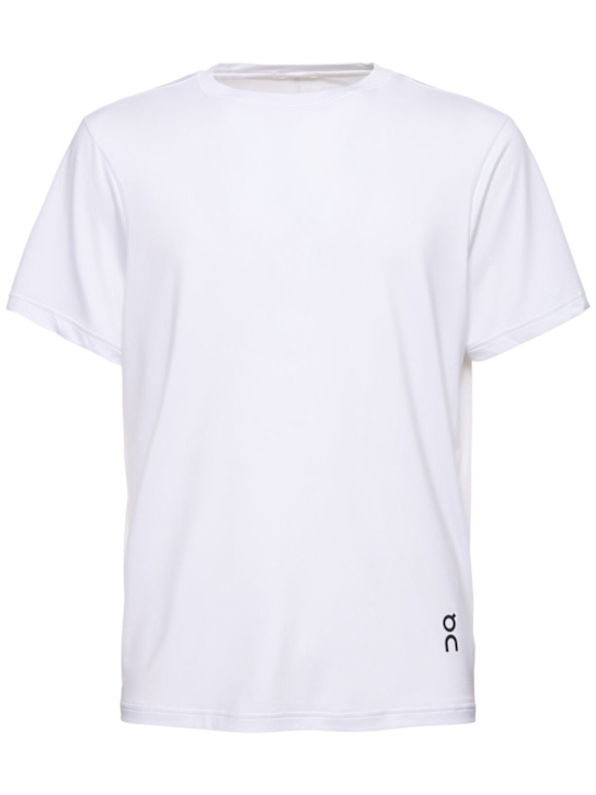 LuisaViaRoma OnT-shirt Studio