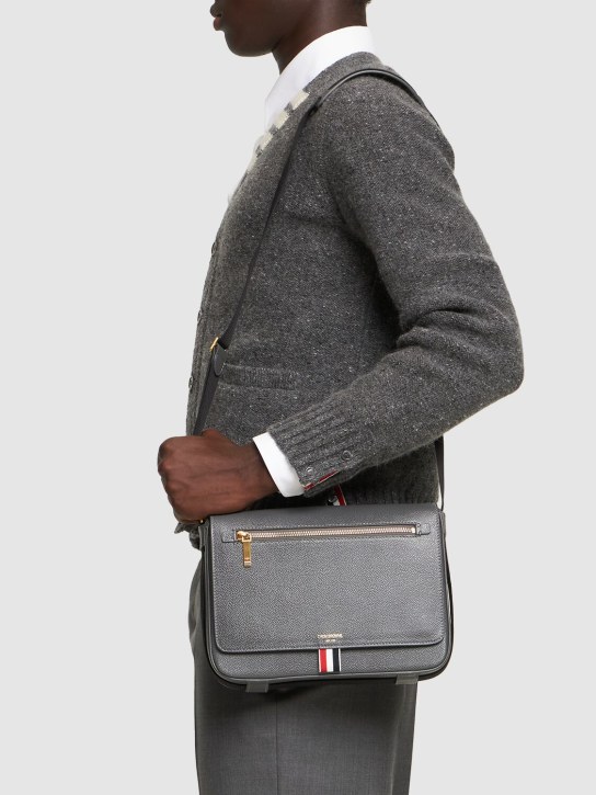 LuisaViaRoma Thom BrowneBorsa Reporter In Pelle