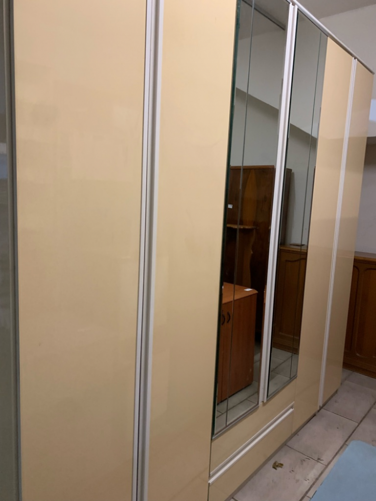 Mercatopoli ARMADIO ANTE CENTRALI SPECCHIO BIANCO BEIGE
