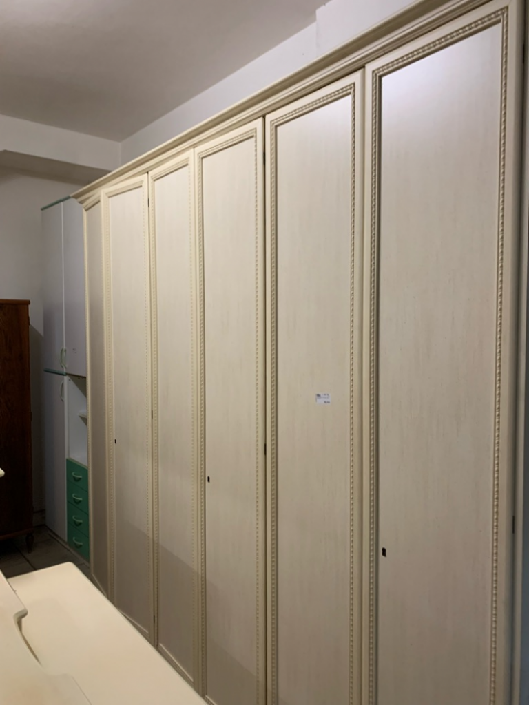 Mercatopoli Armadio Mobilificio Biege Con Due Chiavi