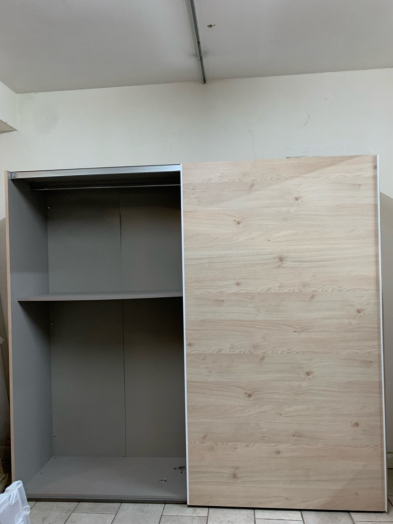 Mercatopoli Armadio Moderno 2 Ante Colore Rovere 260/60 H245 G