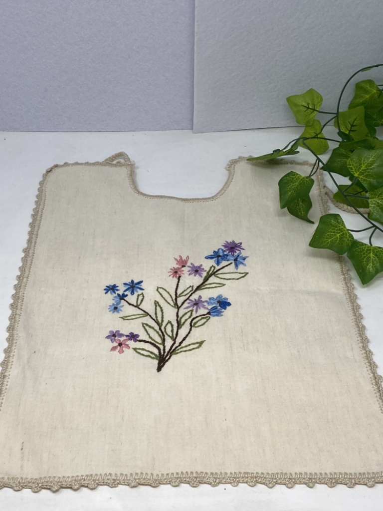 Mercatopoli Bavagliolo Fiorellini Ricamato A Mano 40x29cm
