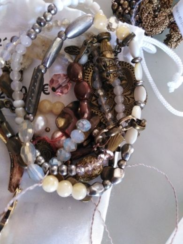 Mercatopoli Bracciali Moon C Paris Bracciali con catena collegata