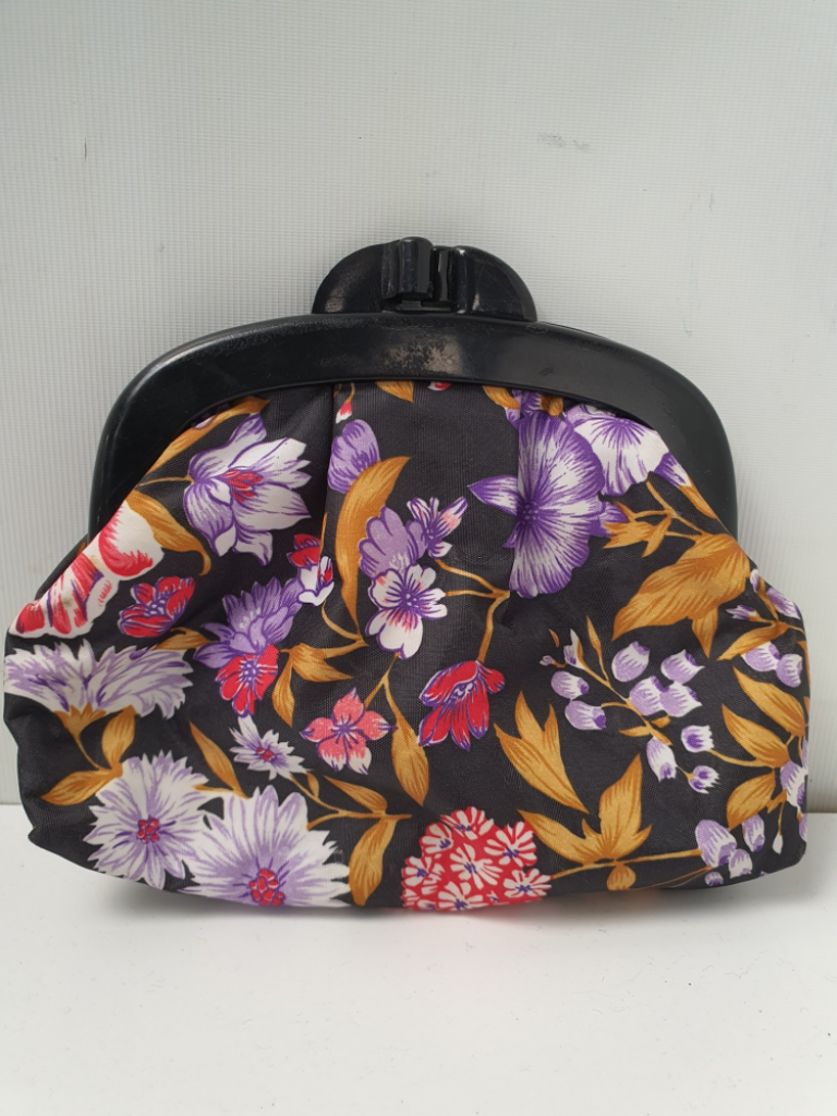 Mercatopoli Bustina Cluch Anni 80 Tessuto Cerato / Plastica