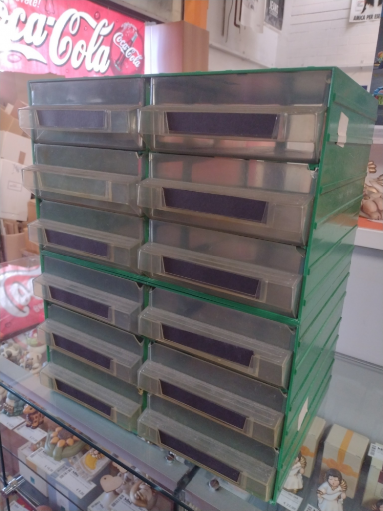 Mercatopoli Cassettiera Porta Minuteria 12 Cassetti