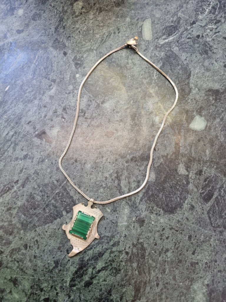 Mercatopoli Catena Con Ciondolo Pietra Verde Lidia Nissim