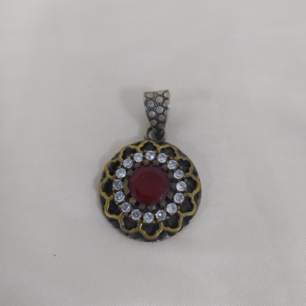 Mercatopoli Ciondolo Vintage Rotondo Pietra Bordeaux+ Strass