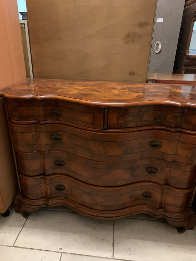Mercatopoli COMO' E COMODINI LEGNO MASSELLO CURVO 126/55 H90