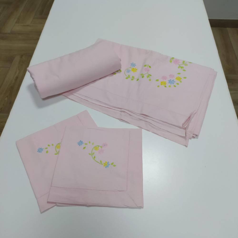 Mercatopoli Completo Matrimoniale Ricamato Sotto No Angoli Rosa (4 pezzi)